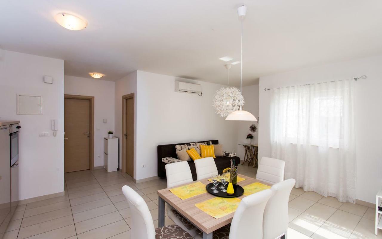 באסקה Apartments Matea I מראה חיצוני תמונה